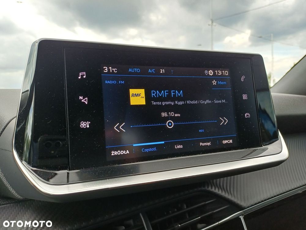 Peugeot 2008 1.2 PureTech Allure Pack S&S - 21