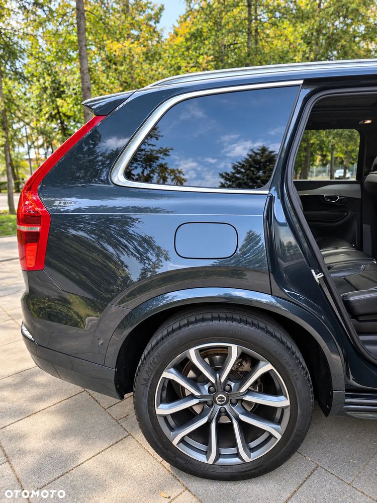 Volvo XC 90 - 4