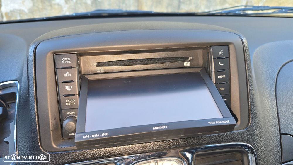 Lancia Voyager 2.8 CRD Platinum - 37
