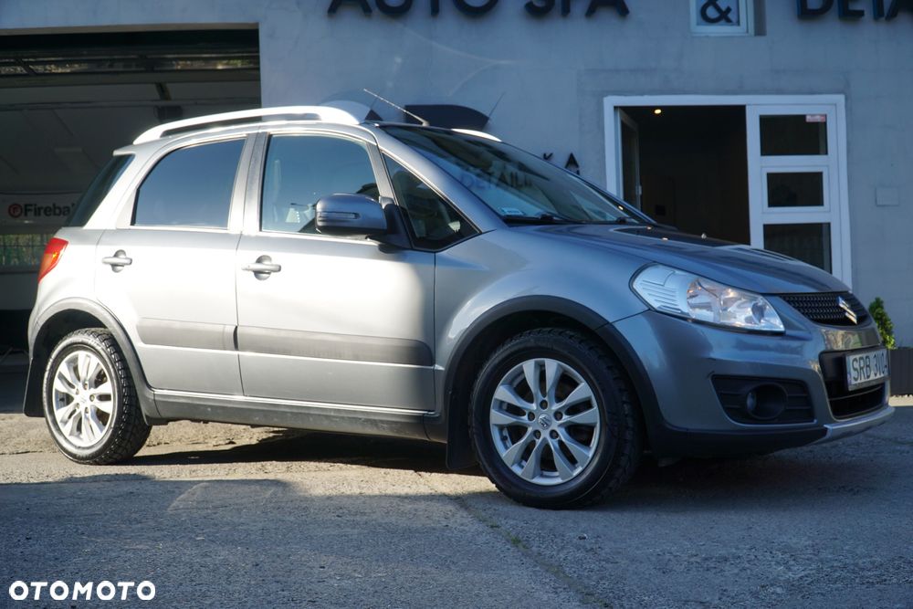 Suzuki SX4 1.6 Premium 4WD - 23