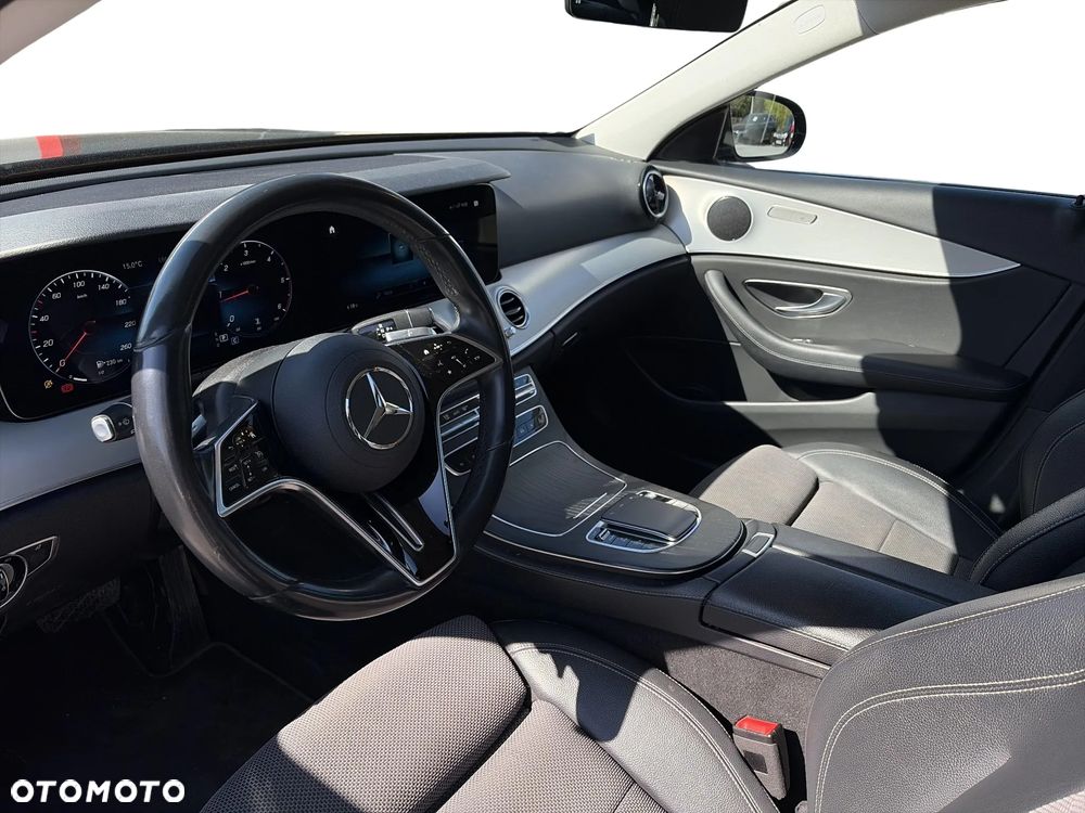 Mercedes-Benz Klasa E 200 d Avantgarde - 12