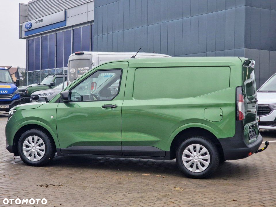 Ford Transit Courier - 4