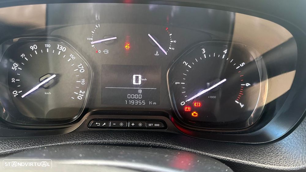 Peugeot Expert - 7