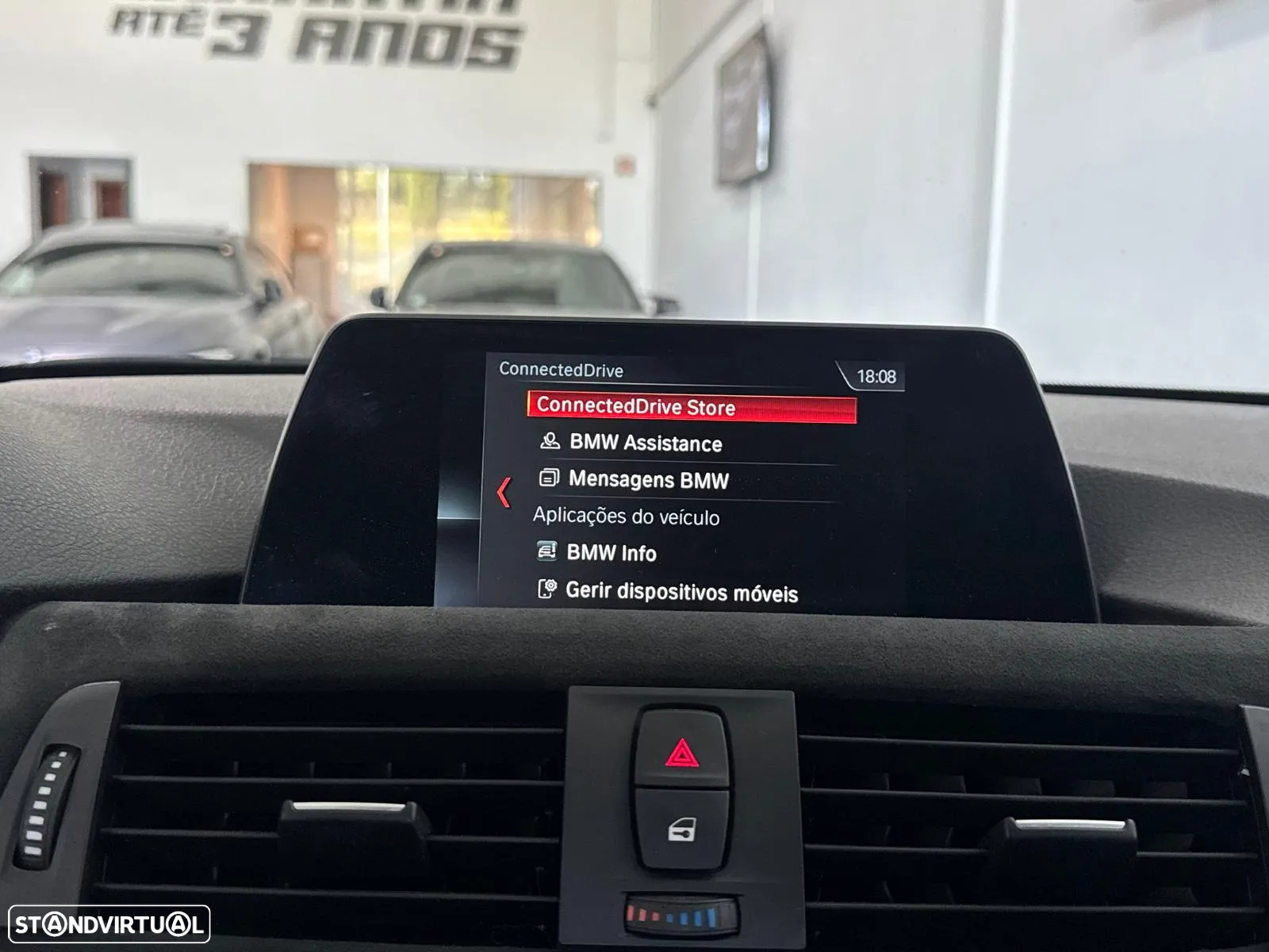 BMW 330 e iPerformance Pack M - 32