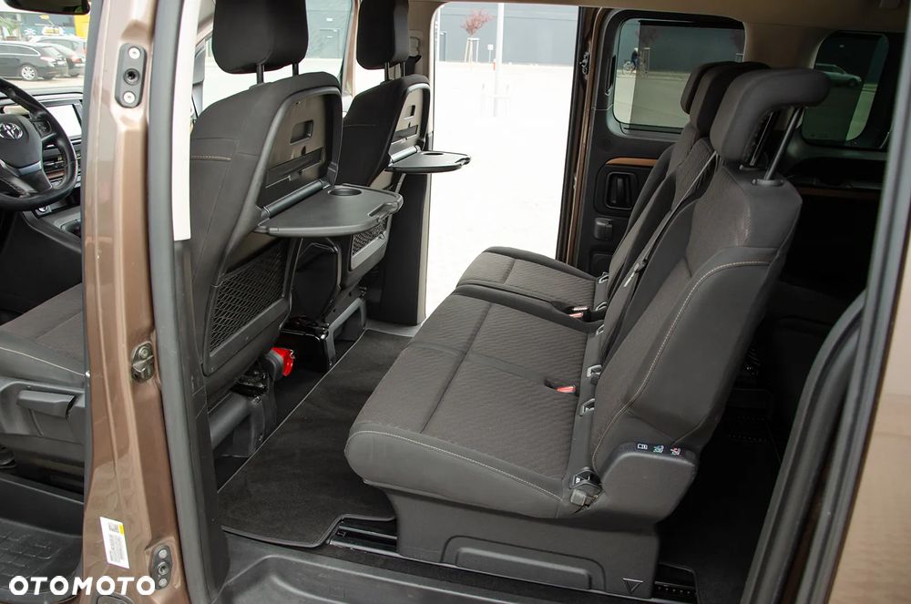 Toyota Proace Verso 1,5-l-D-4D L1 (8-Si.) Family - 14