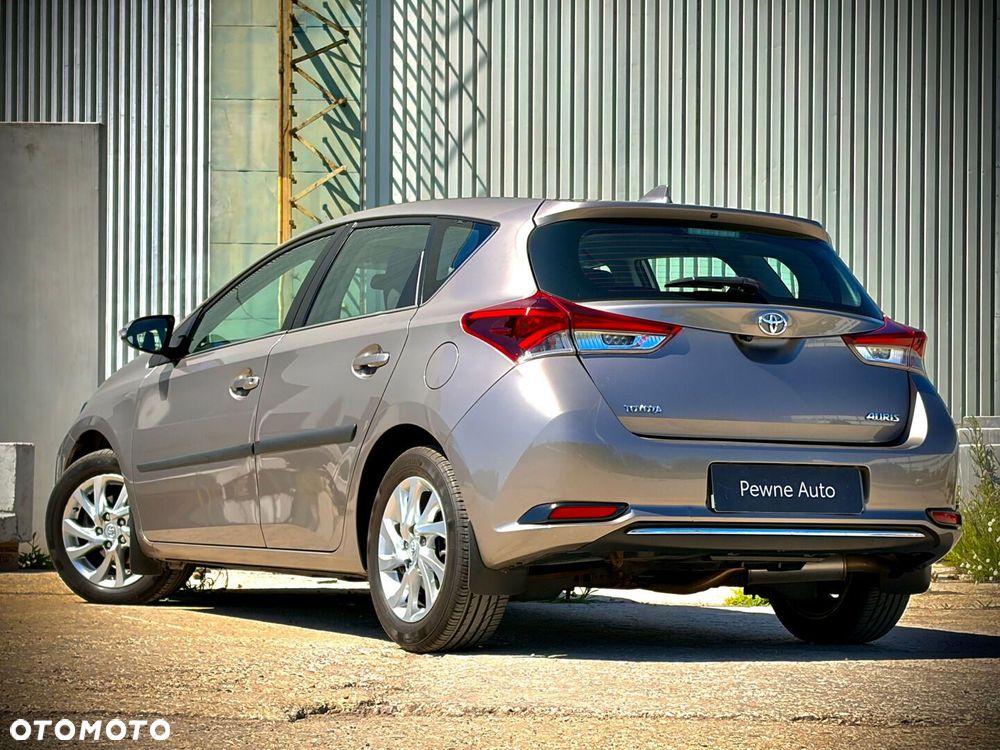 Toyota Auris 1.6 Comfort - 10
