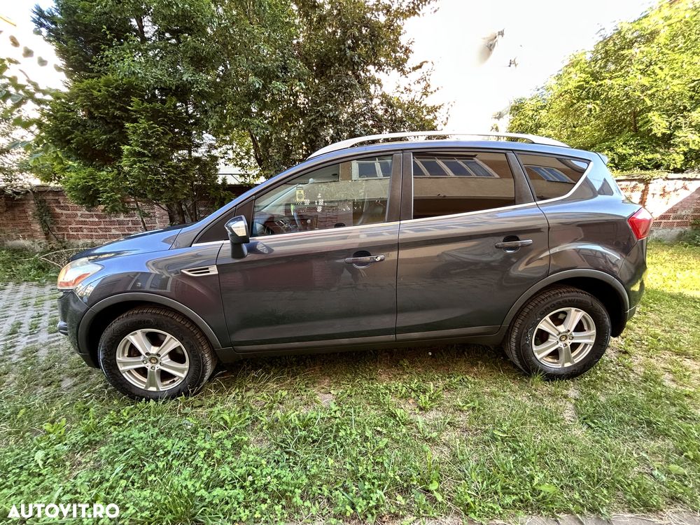 Ford Kuga 2.0L TDCi DPF Titanium - 4