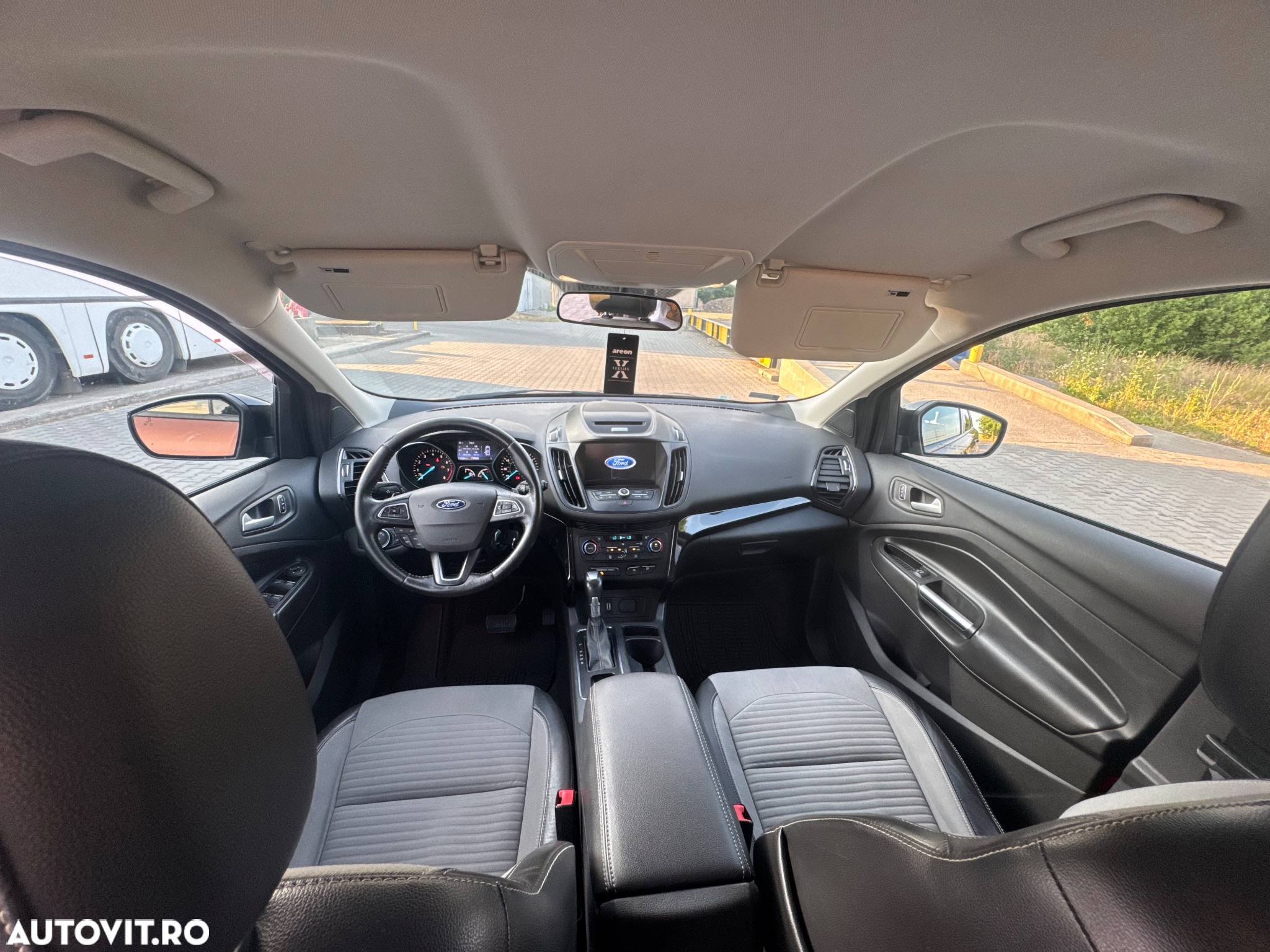 Ford Escape - 13