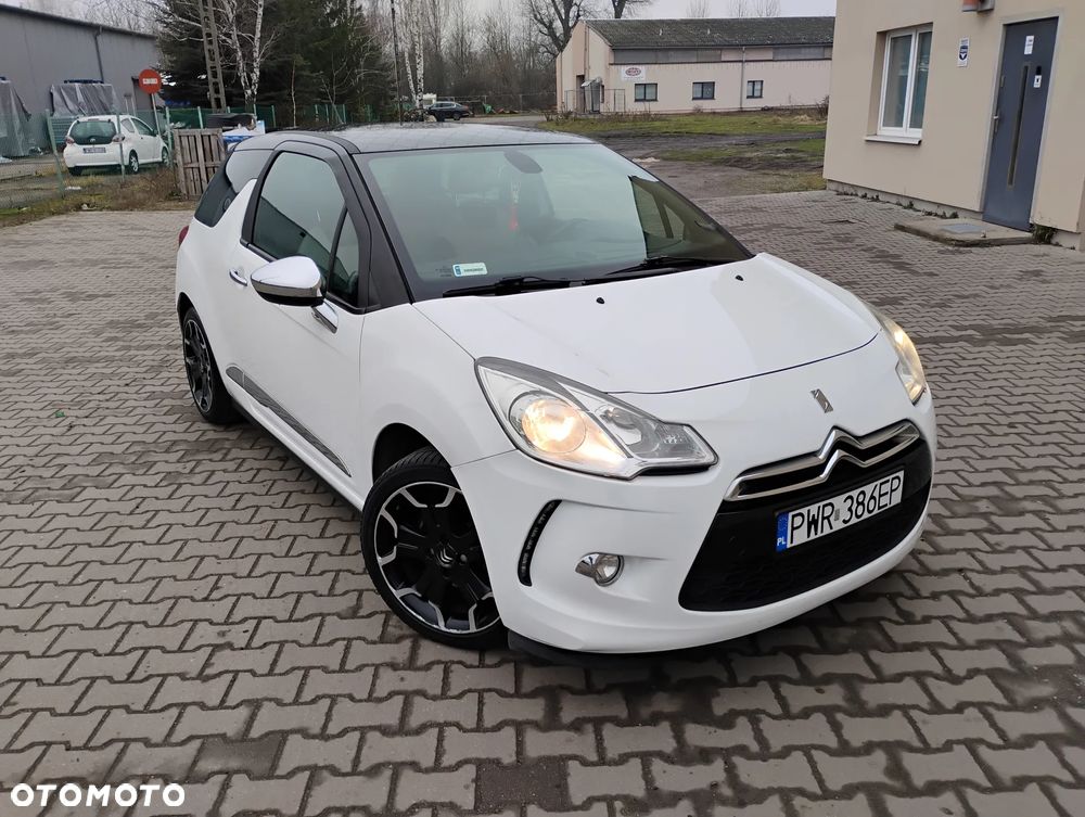 Citroën DS3 1.6 THP Ultra Prestige - 3
