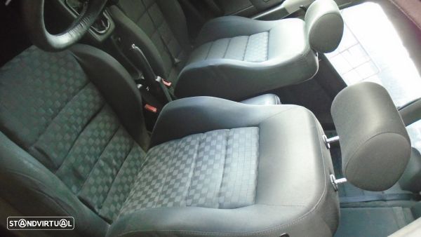 Para Peças Audi A6 (4B2, C5) - 6