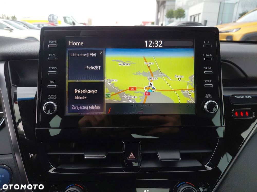 Toyota Camry 2.5 Hybrid Prestige CVT - 18