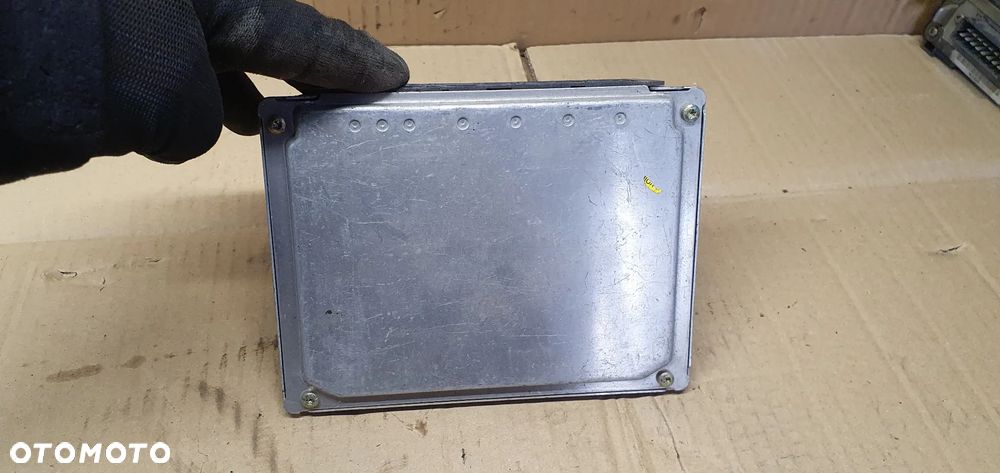 Sterownik komputer silnika Audi A4 B5 2.5 TDI 8D0907401F - 3