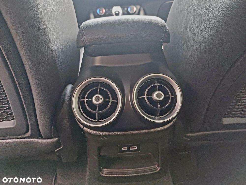 Alfa Romeo Stelvio 2.9 Bi Turbo V6 Quadrifoglio Q4 - 11