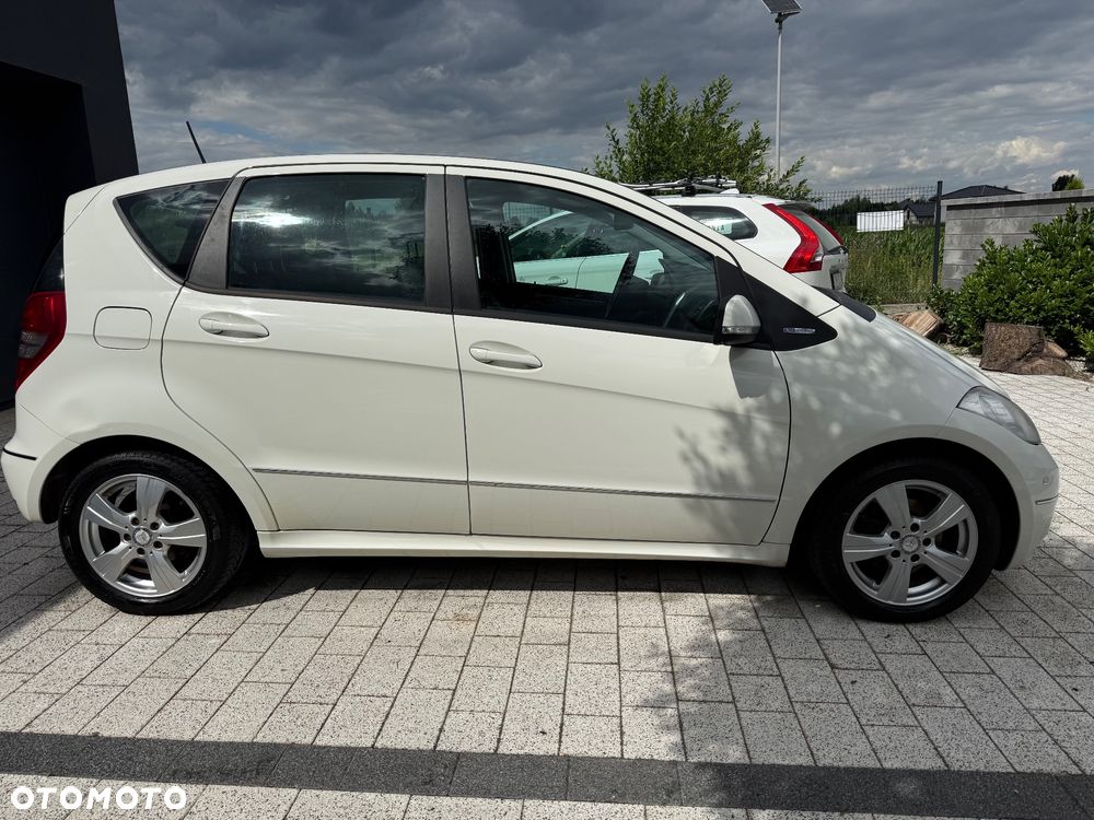 Mercedes-Benz Klasa A 180 BlueEFFICIENCY Avantgarde - 4