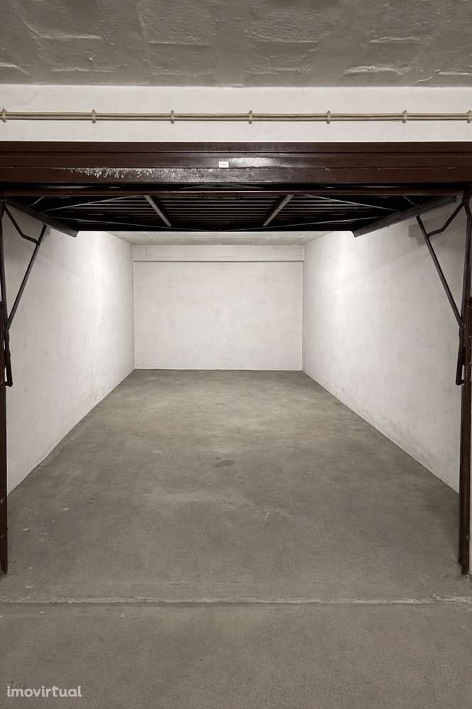 Garagem Fechada | Excelente Localização | Boa Oportunidade - Grande imagem: 3/6