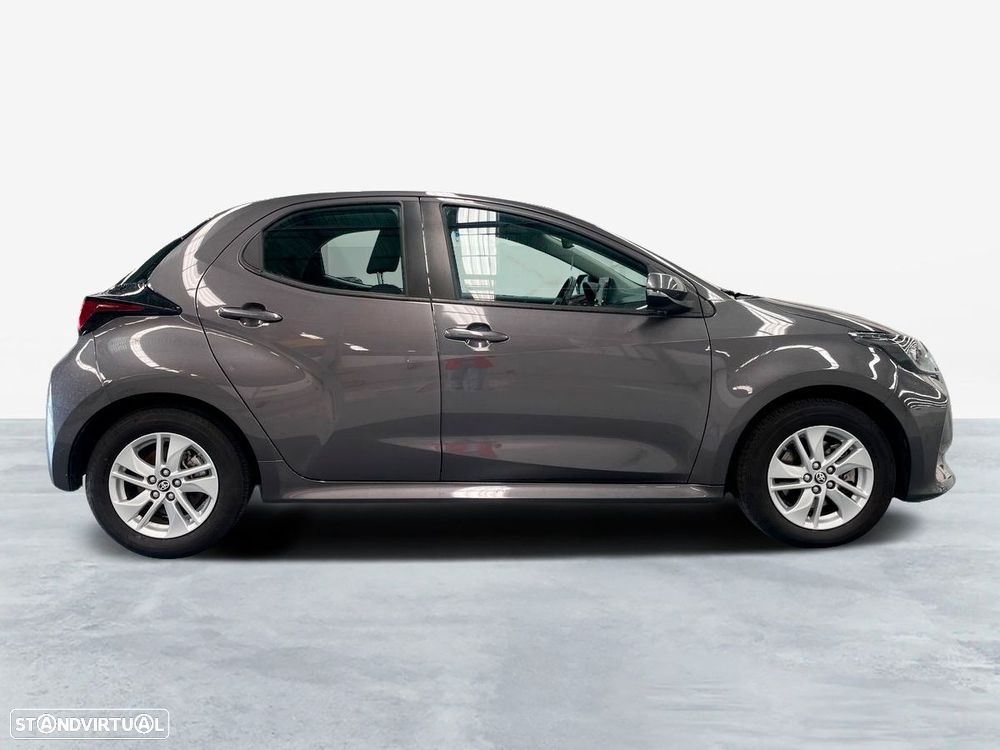 Toyota Yaris - 22