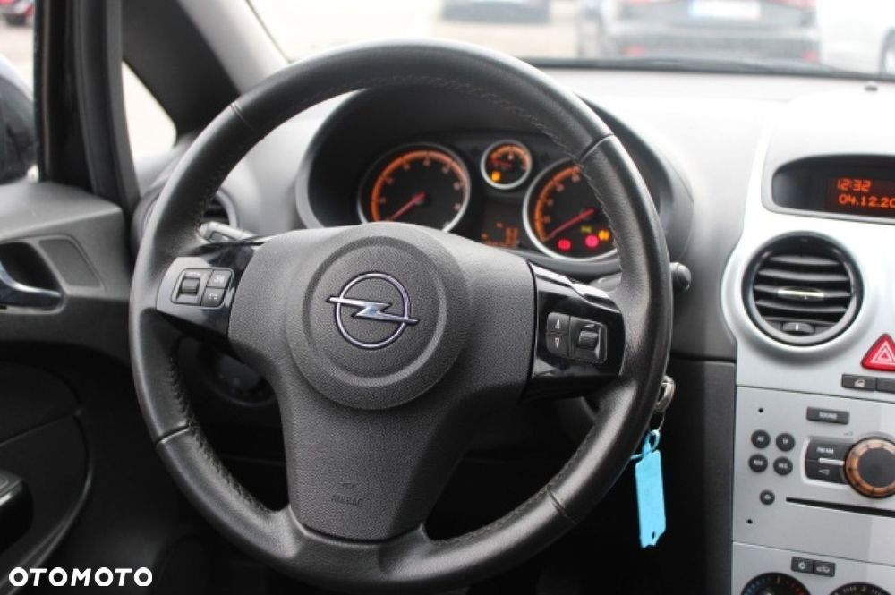 Opel Corsa - 24