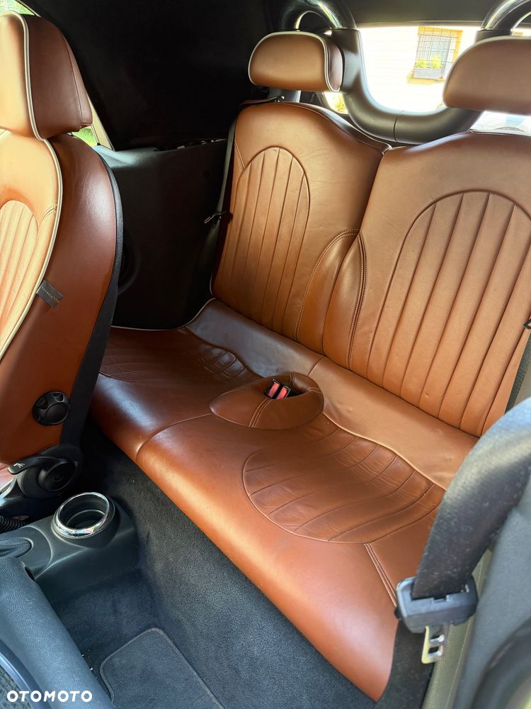 MINI Cooper S Sidewalk - 11
