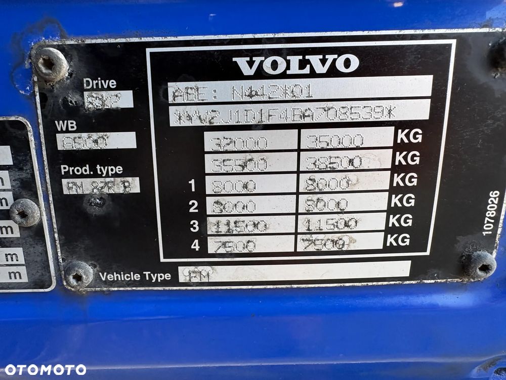 Volvo FM 8x2 / 445 tyś km / NIEMCY rama do zabudowy - 29