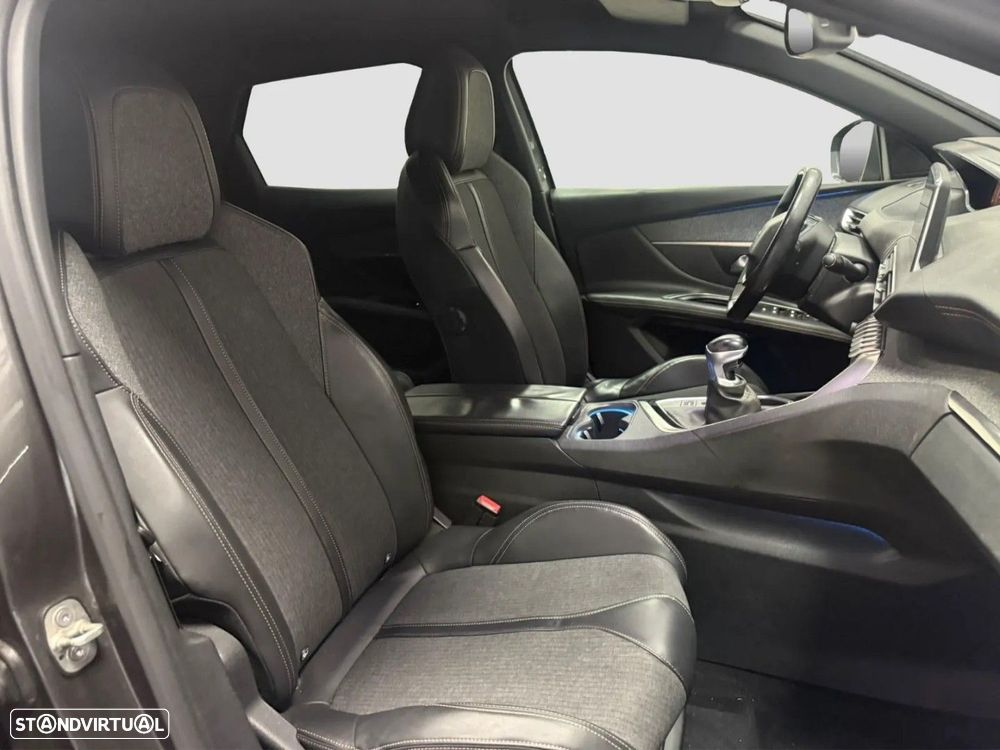 Peugeot 3008 1.2 PureTech GT Line - 11