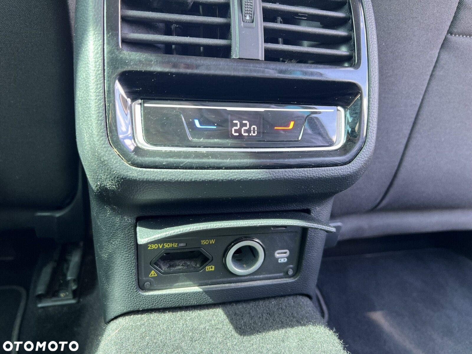 Volkswagen Passat - 14