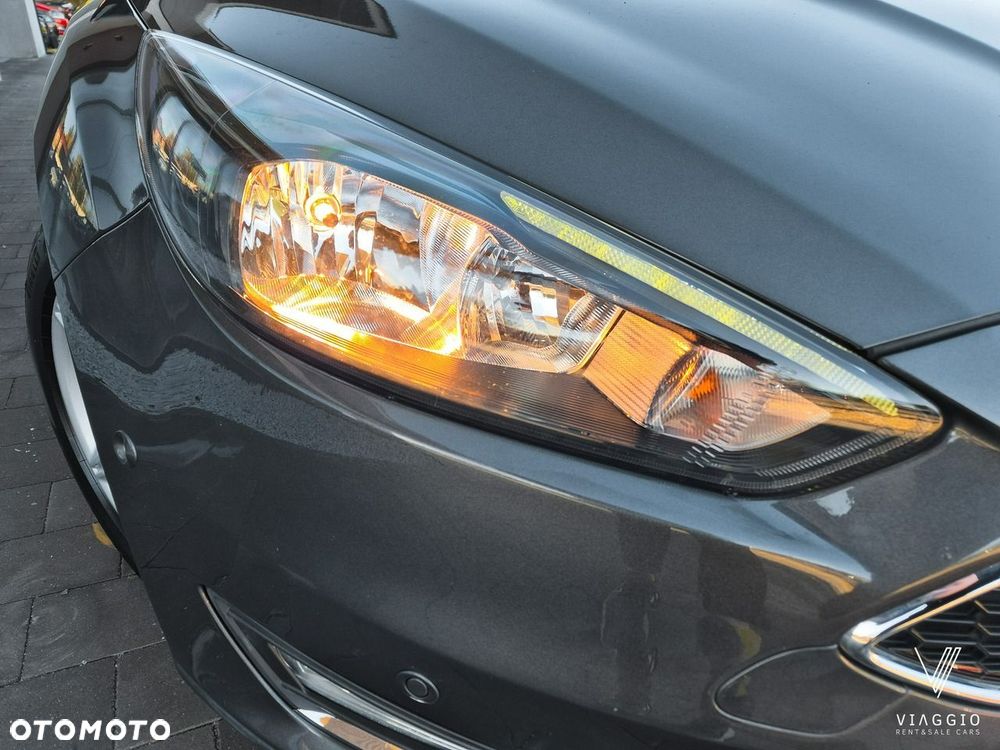 Ford Focus 1.5 EcoBoost STart-Stopp-System TITANIUM - 24