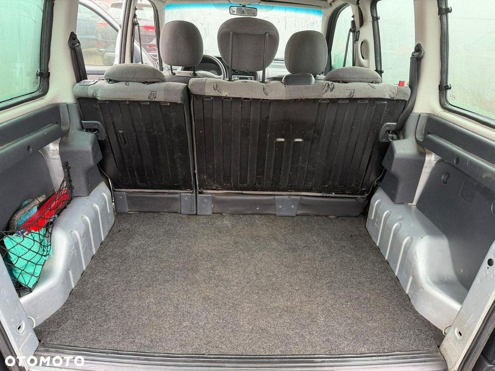 Peugeot Partner - 15