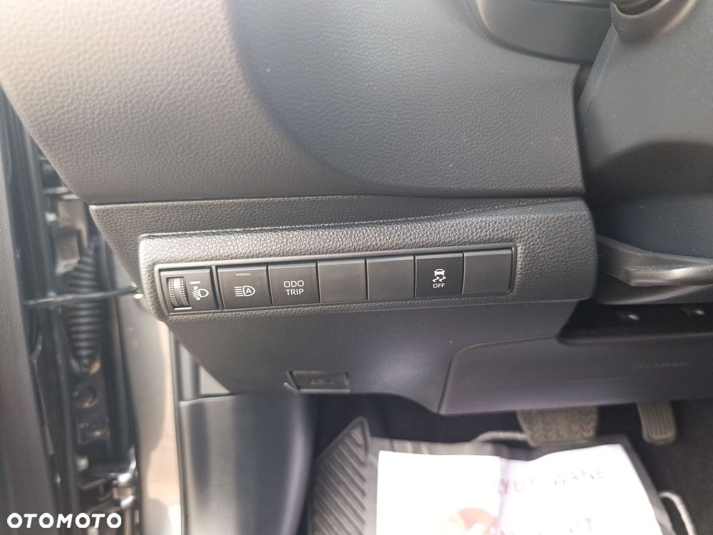 Toyota Corolla 1.8 Hybrid Comfort - 18