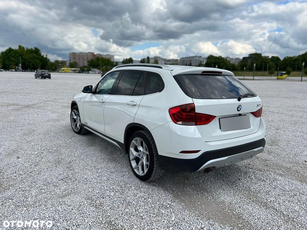 BMW X1 xDrive18d - 3
