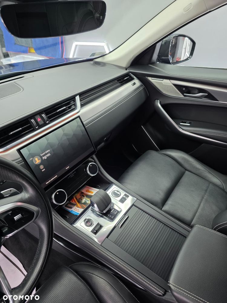 Jaguar F-Pace 3.0 P400 mHEV AWD R-Dynamic SE - 24