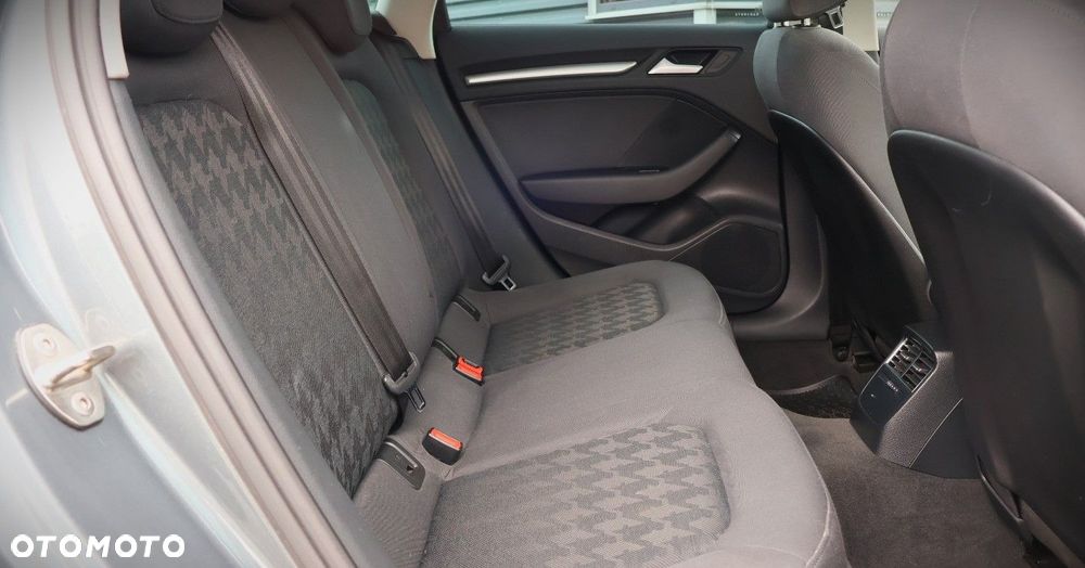 Audi A3 Sportback - 17