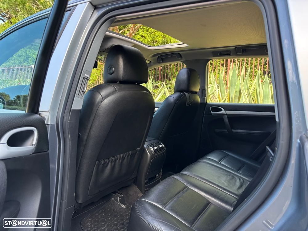 Porsche Cayenne Tiptronic - 14