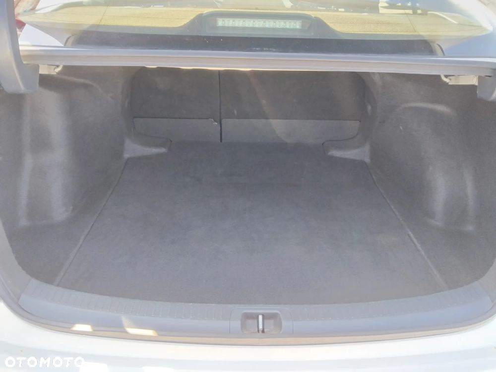 Toyota Corolla 1.5 Comfort - 24