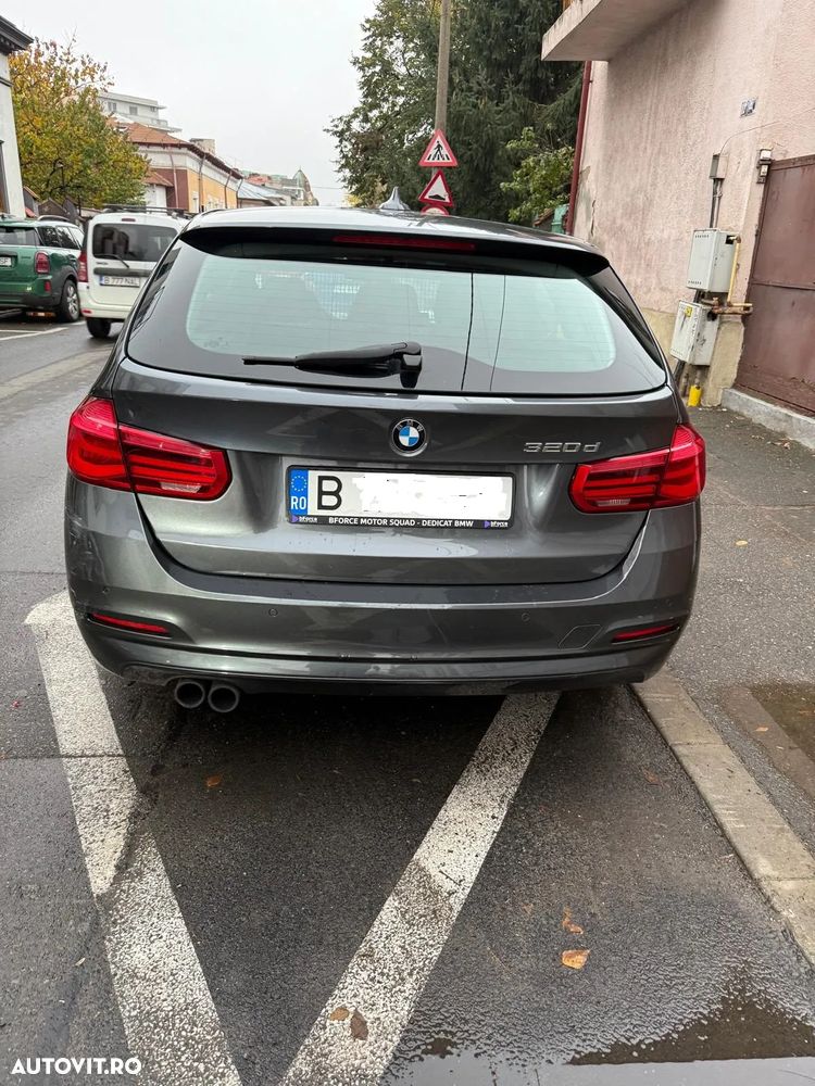BMW Seria 3 320d EfficientDynamics Edition - 3