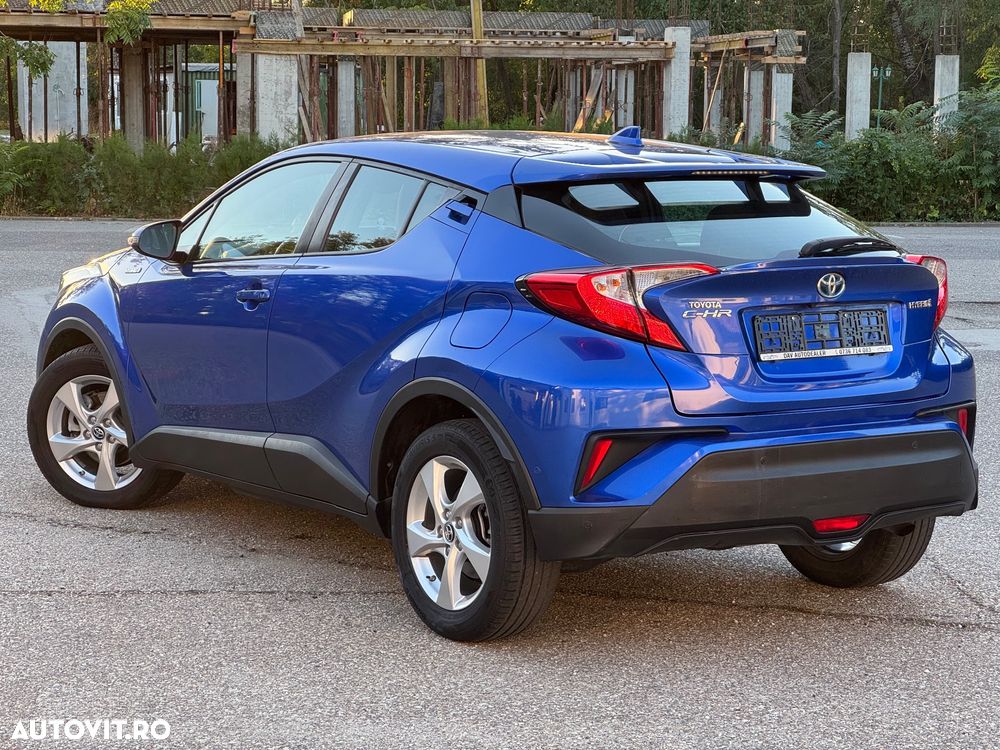 Toyota C-HR 1.8 HSD 4x2 CVT C-ult - 3