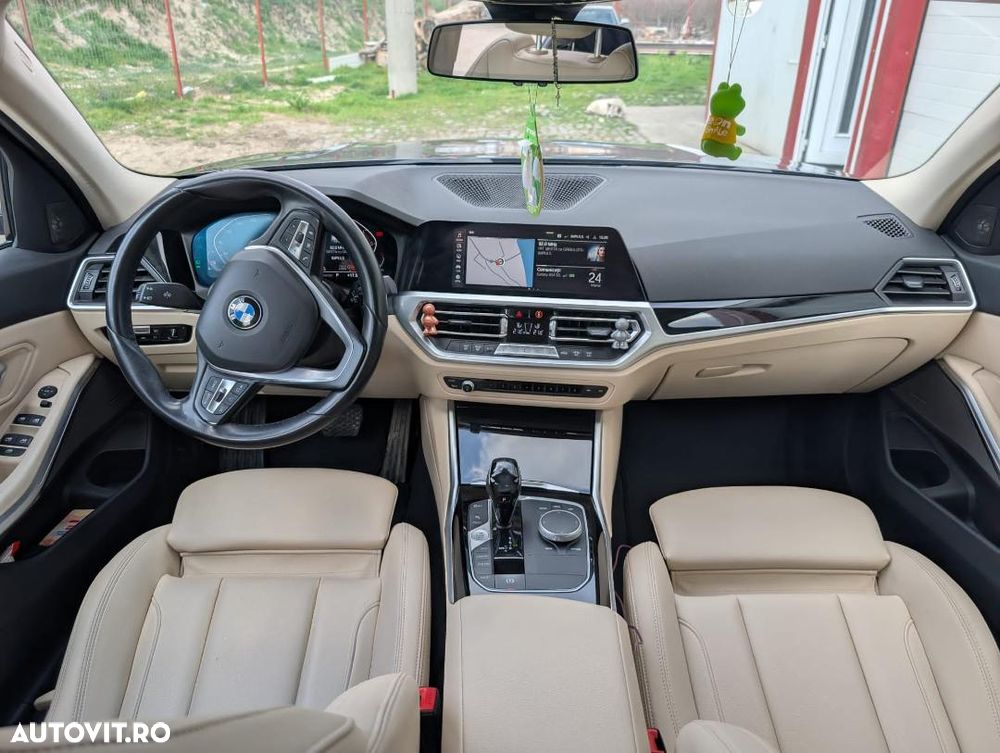 BMW Seria 3 320i Aut. - 8