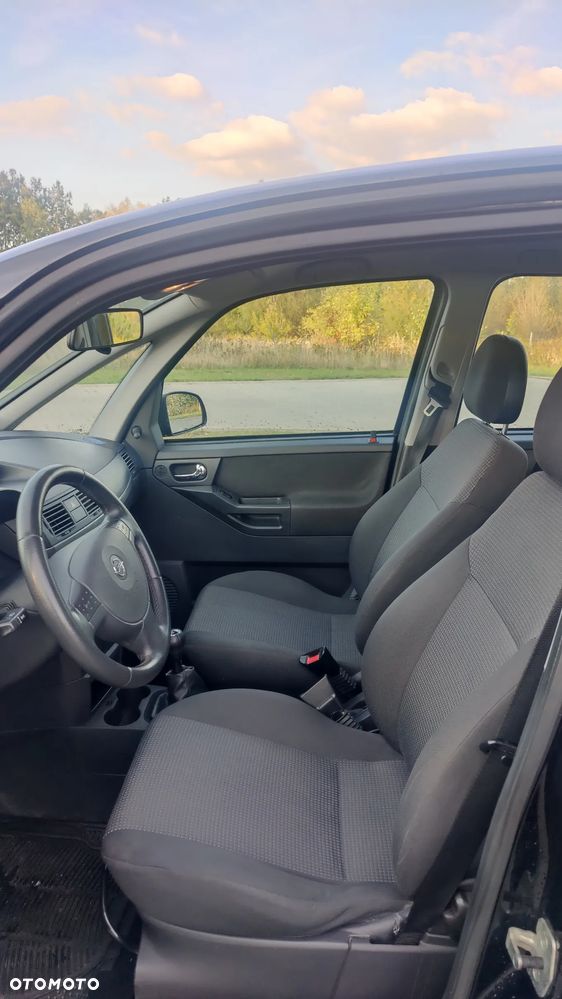 Opel Meriva - 12