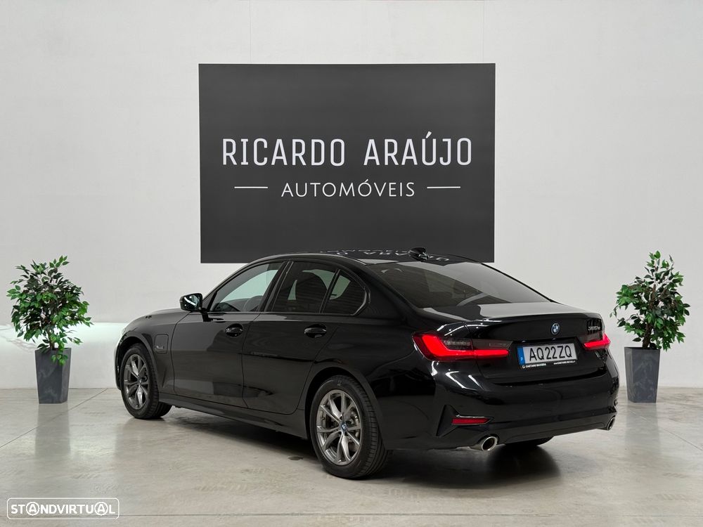 BMW 320 e Line Sport Auto - 3