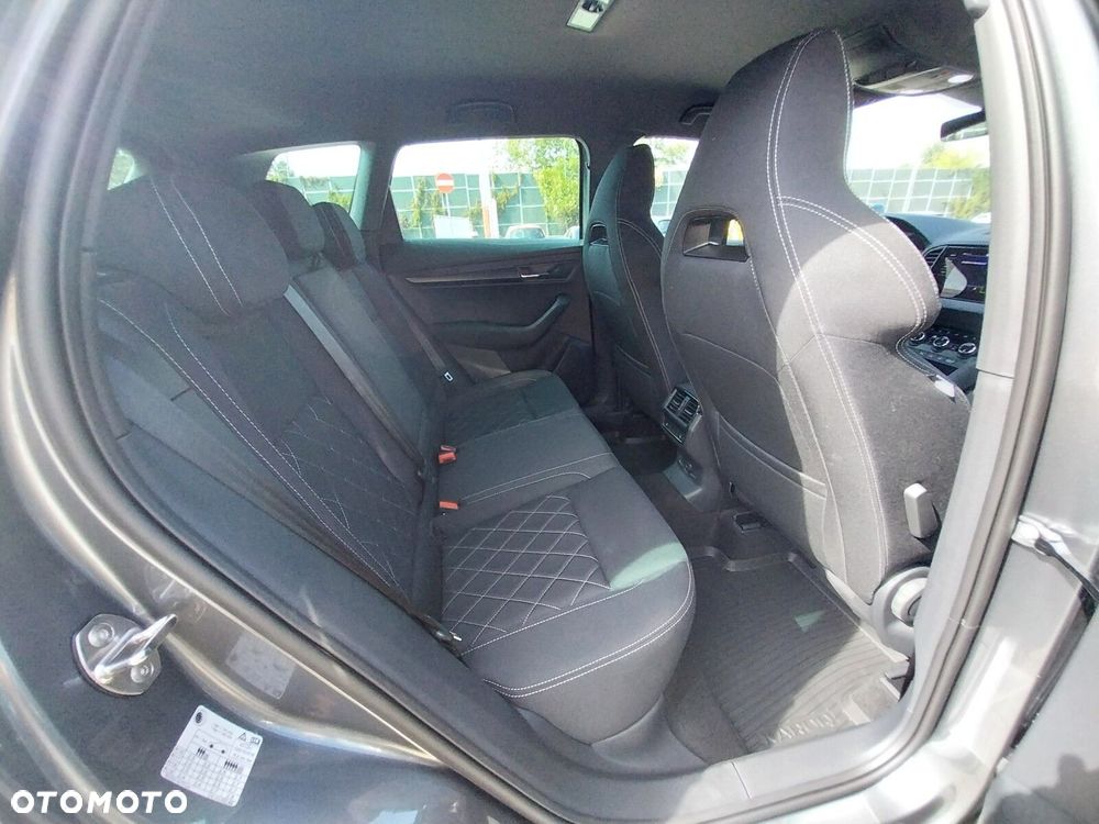 Skoda Karoq 1.5 TSI ACT Sportline DSG - 6