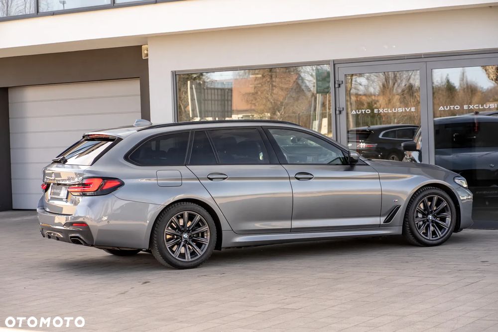 BMW Seria 5 530d xDrive M Sport Edition - 27