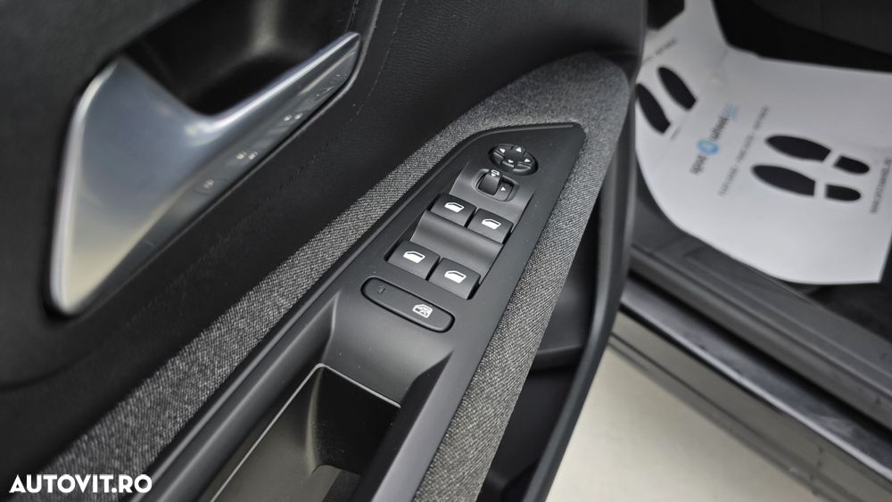 Peugeot 3008 1.5 BlueHDI S&S EAT8 Active - 11