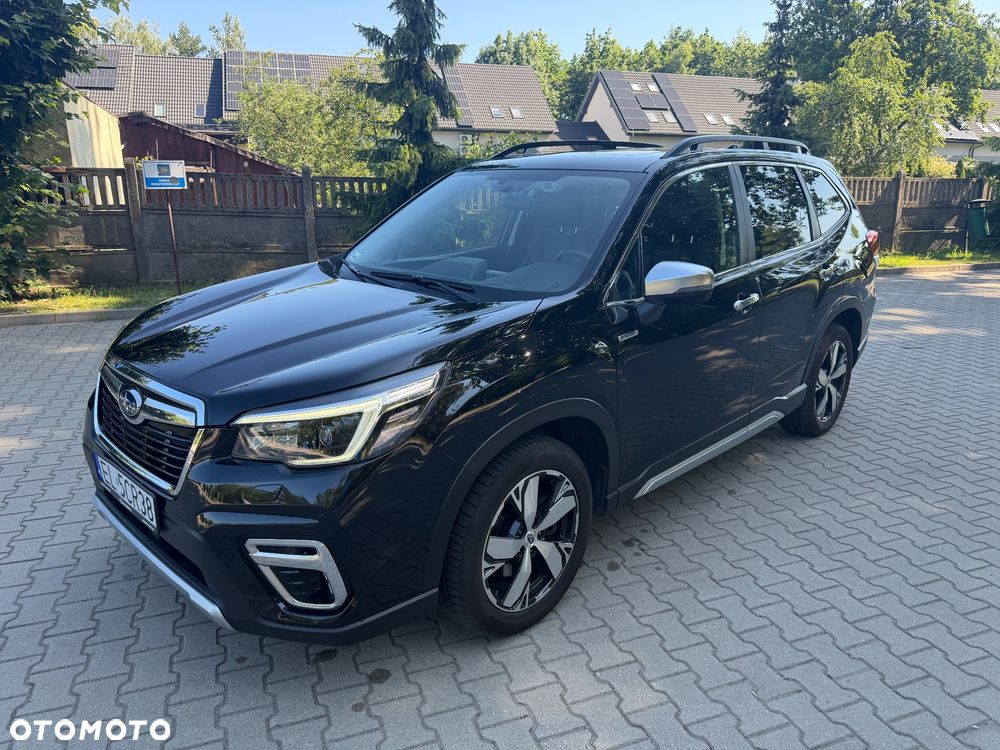Subaru Forester 2.0i-L Platinum (EyeSight) Lineartronic - 1