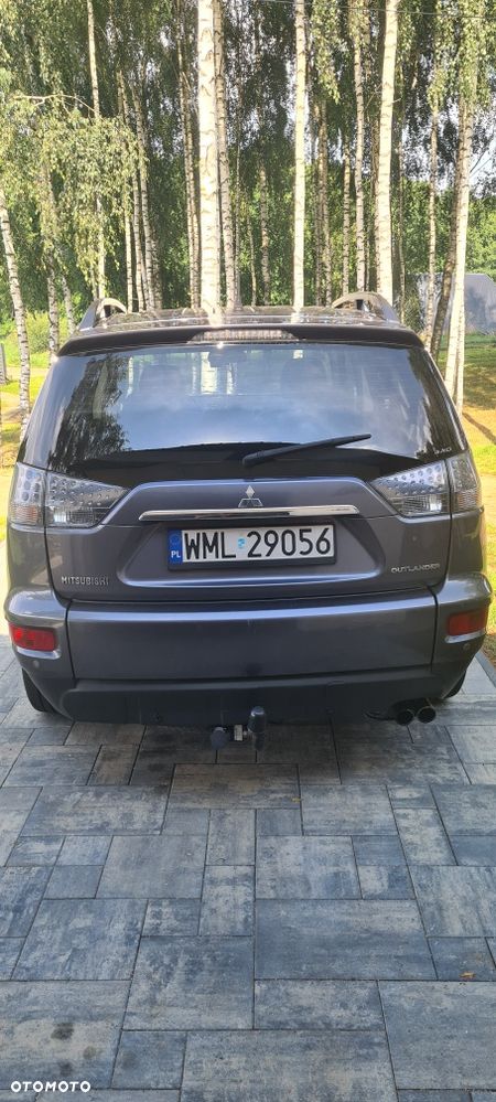 Mitsubishi Outlander - 7