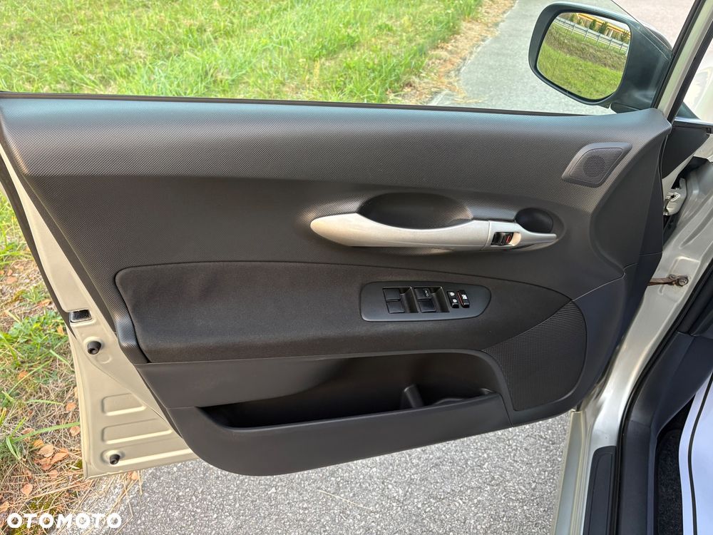Toyota Auris 1.6 VVT-i Premium MM - 18