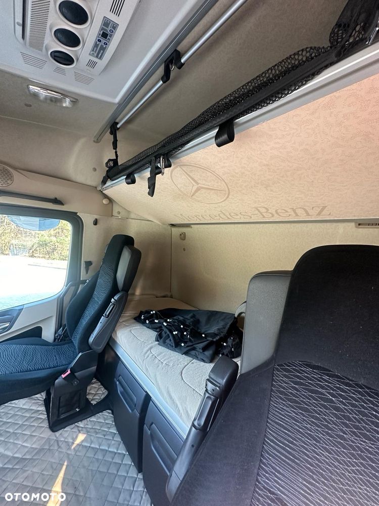 Mercedes-Benz 2543 - 15