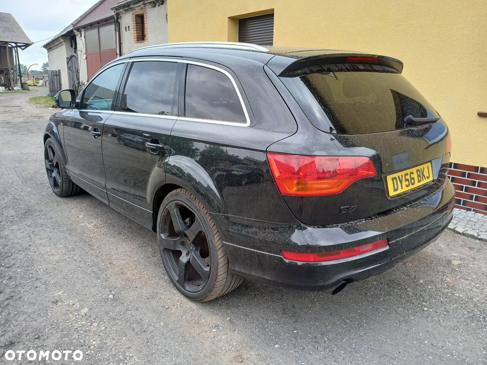 Audi Q7 - 4