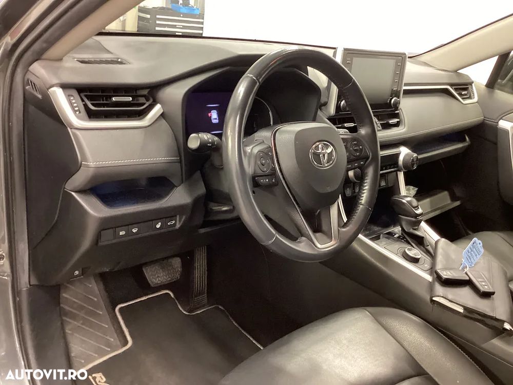 Toyota RAV4 2.5 4x4 Hybrid Style Selection - 6
