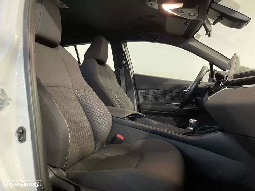 Toyota C-HR 1.8 HSD Comfort - 19