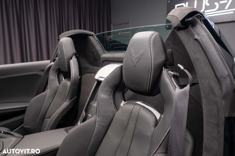 Chevrolet Corvette Stingray 3LT 6.2 V8 Automatik - 31