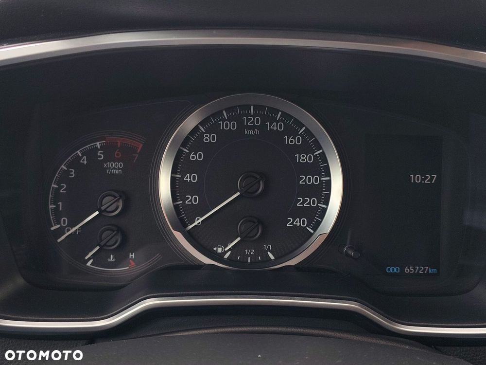 Toyota Corolla 1.8 Hybrid Comfort - 21
